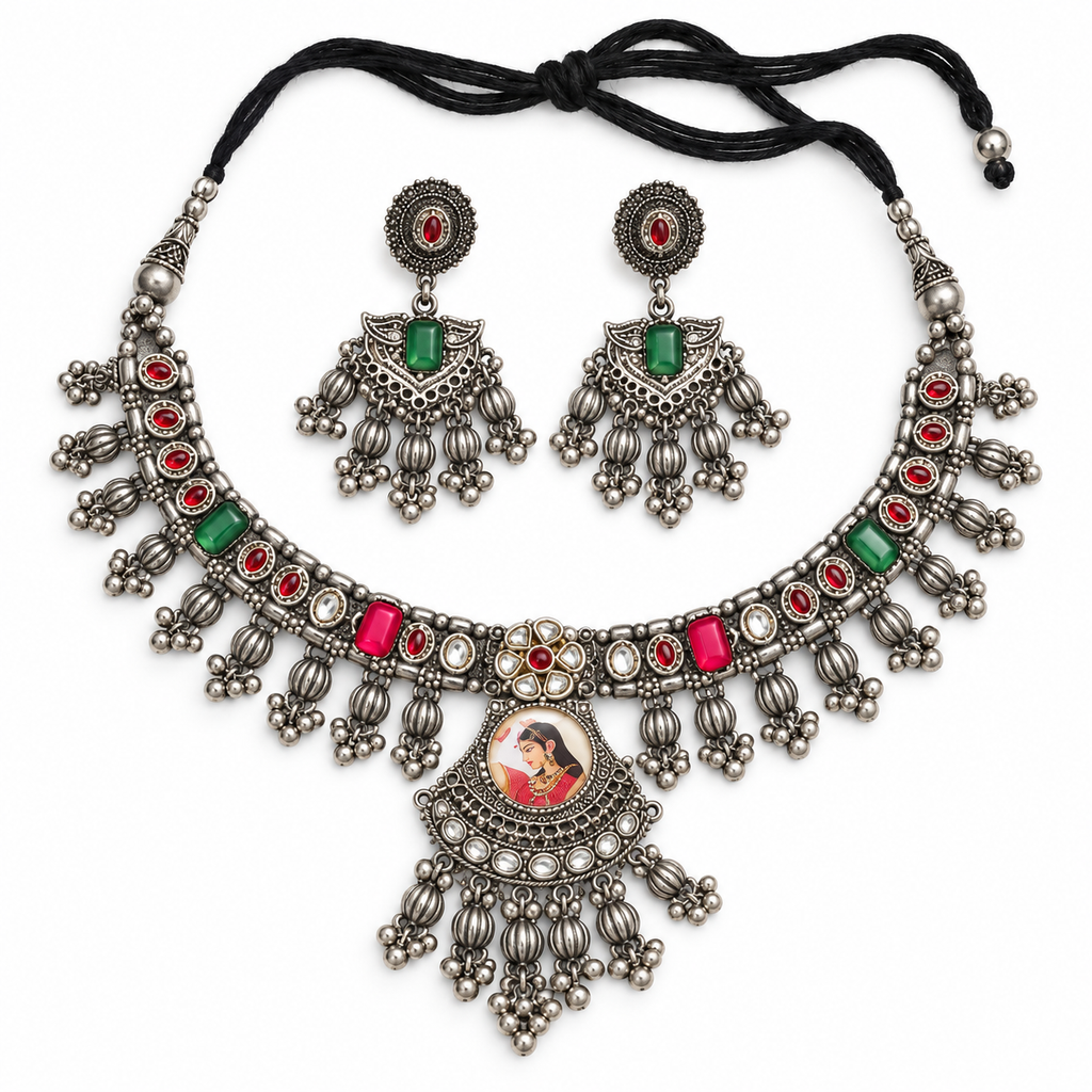 Tasveer | Handcrafted Silver-Tone Portrait Necklace & Earrings Set | DEVIQ | JS-1012